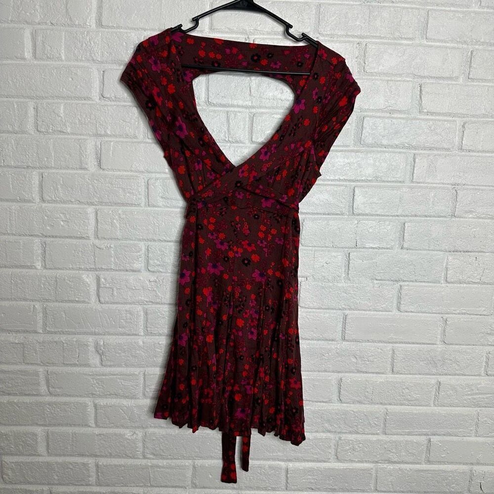 NWT Free People It Takes Two Wrap Dress Plum Pink Floral size Small‎